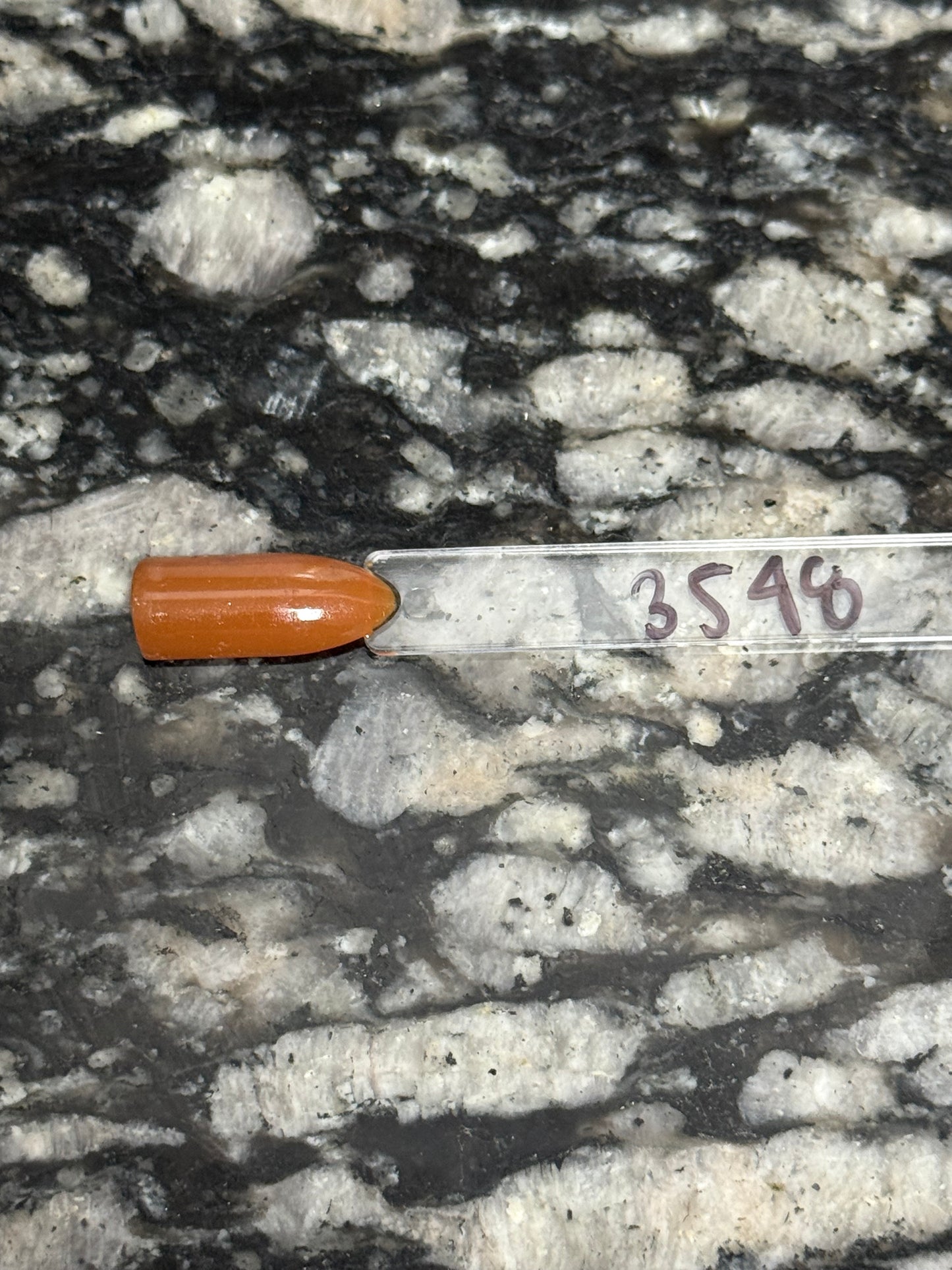 KAT041